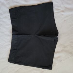 Ann Taylor Loft The Riviera Short Black Size 18
